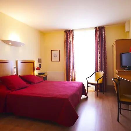 Hotel De Pen Bron 3*