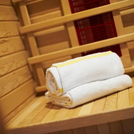 Hotel De Pen Bron 3*